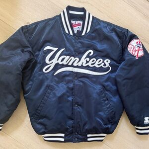 VINTAGE DIAMOND COLLECTION BY STARTER NY Yankees Satin Bomber Jacket Size M